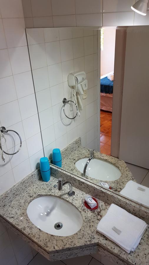אקווירז Pousada Brisa Do Mar מראה חיצוני תמונה